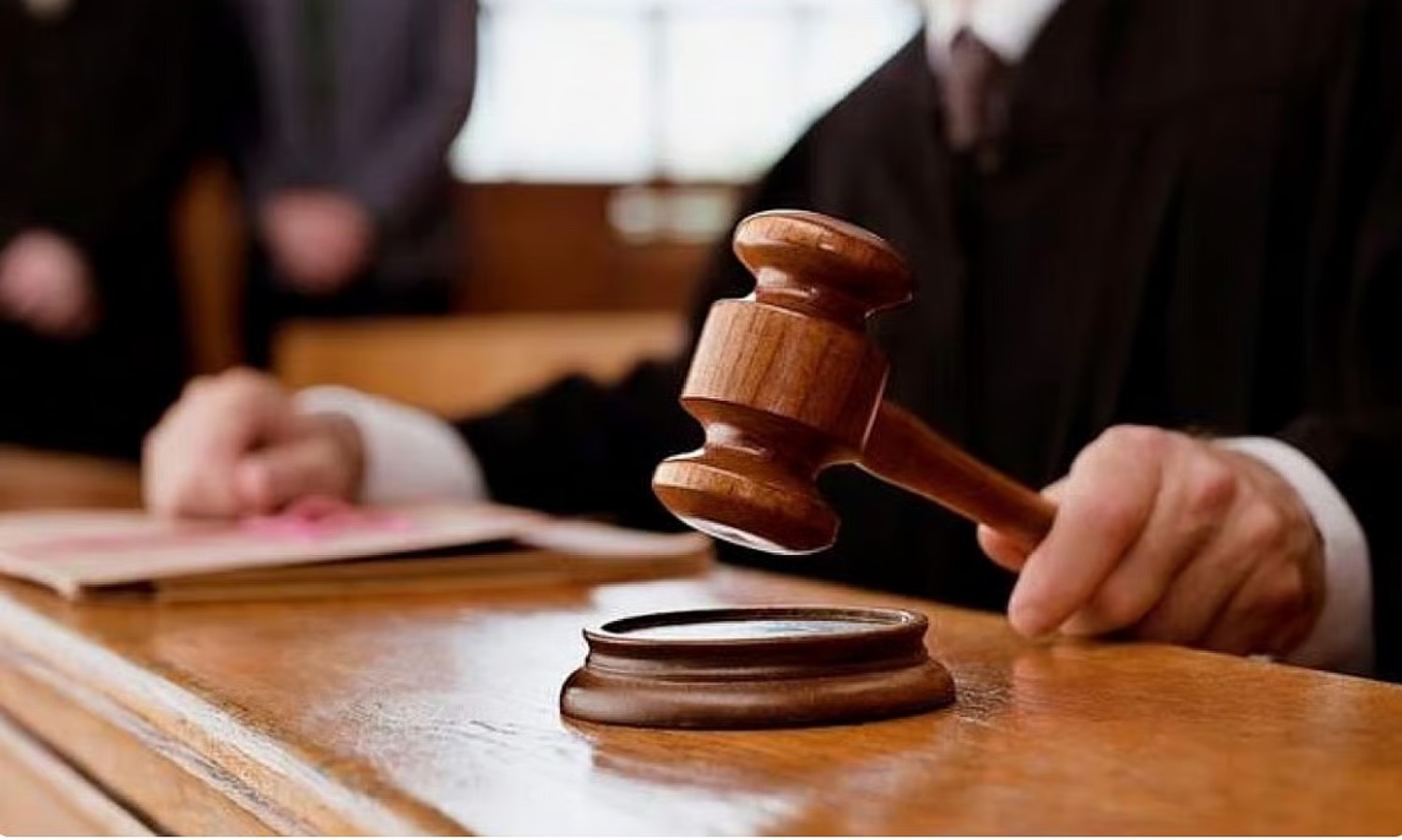 Les Émirats condamnent 24 extrémistes à perpétuité | Die Geissens Real Estate | Luxus Immobilien mit Carmen und Robert Geiss – Die Geissens in Dubai