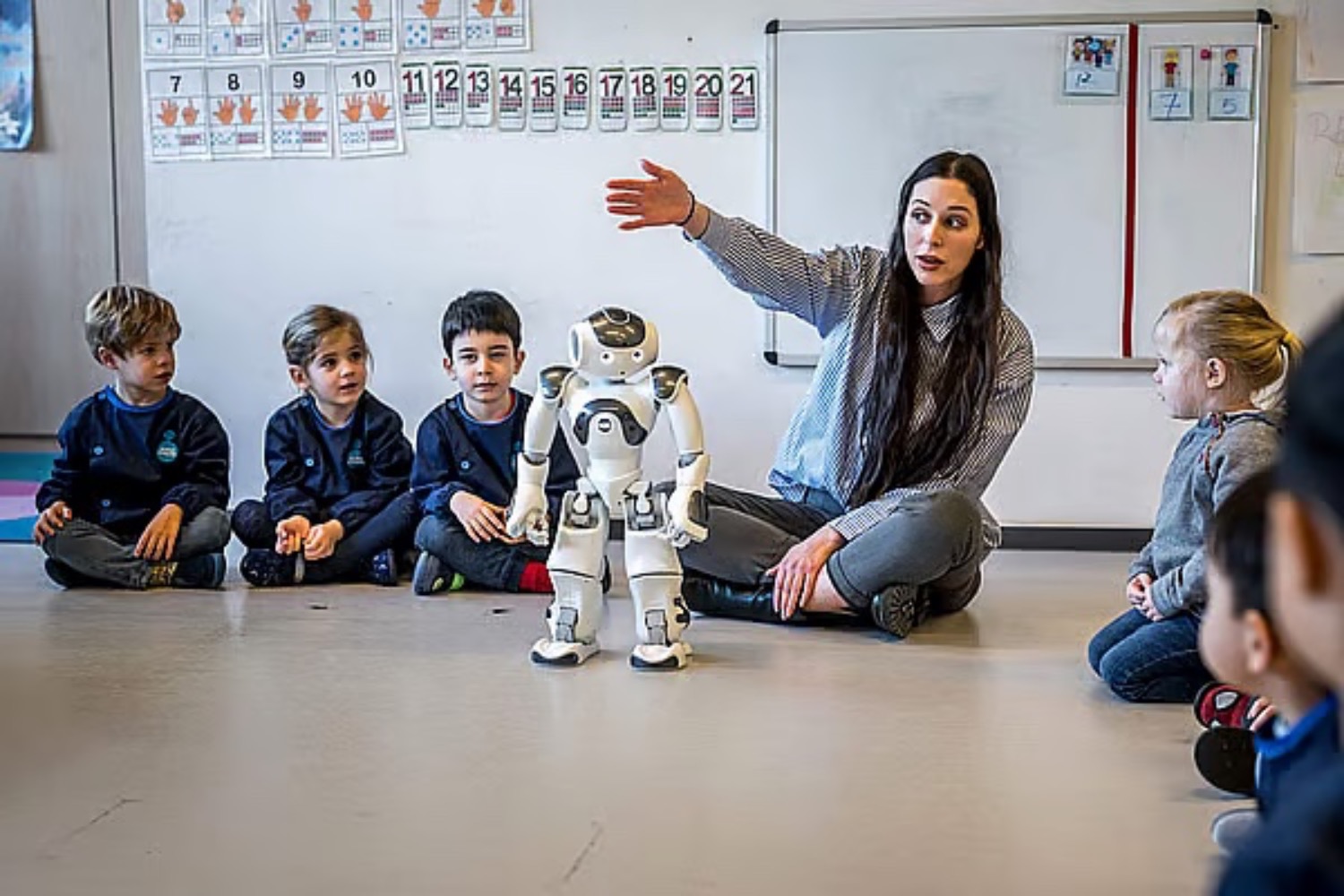 Les écoles des Émirats adoptent un programme IA | Die Geissens Real Estate | Luxus Immobilien mit Carmen und Robert Geiss – Die Geissens in Dubai
