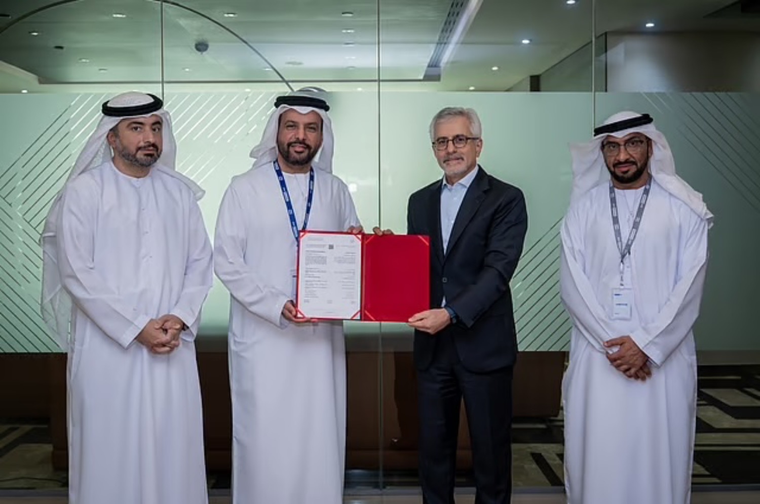 EAU : plateforme numérique pour le spatial | Die Geissens Real Estate | Luxus Immobilien mit Carmen und Robert Geiss – Die Geissens in Dubai