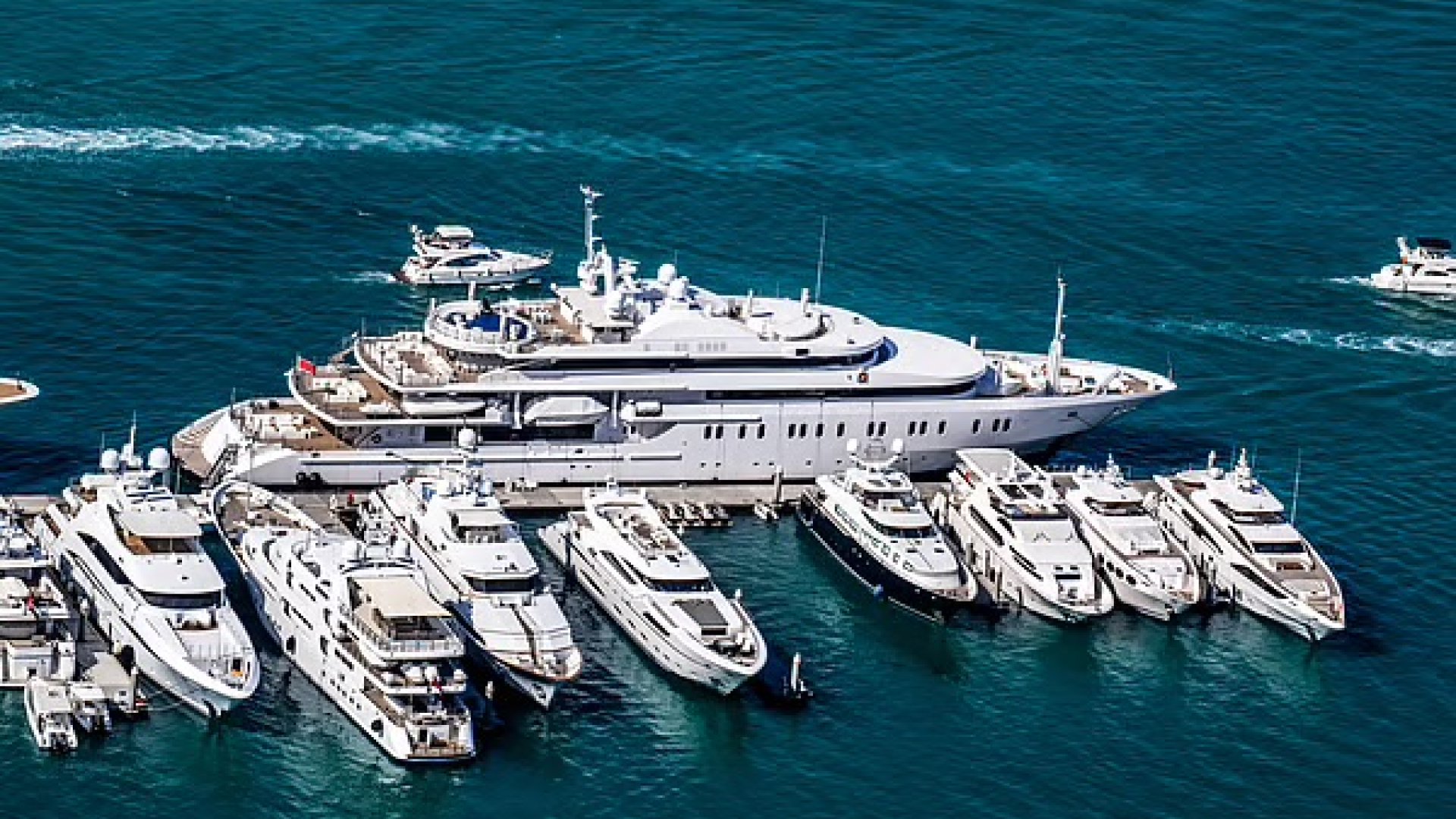 Raccourci Marin: yachts Abou Dhabi–Dubaï dès 2026 | Die Geissens Real Estate | Luxus Immobilien mit Carmen und Robert Geiss – Die Geissens in Dubai