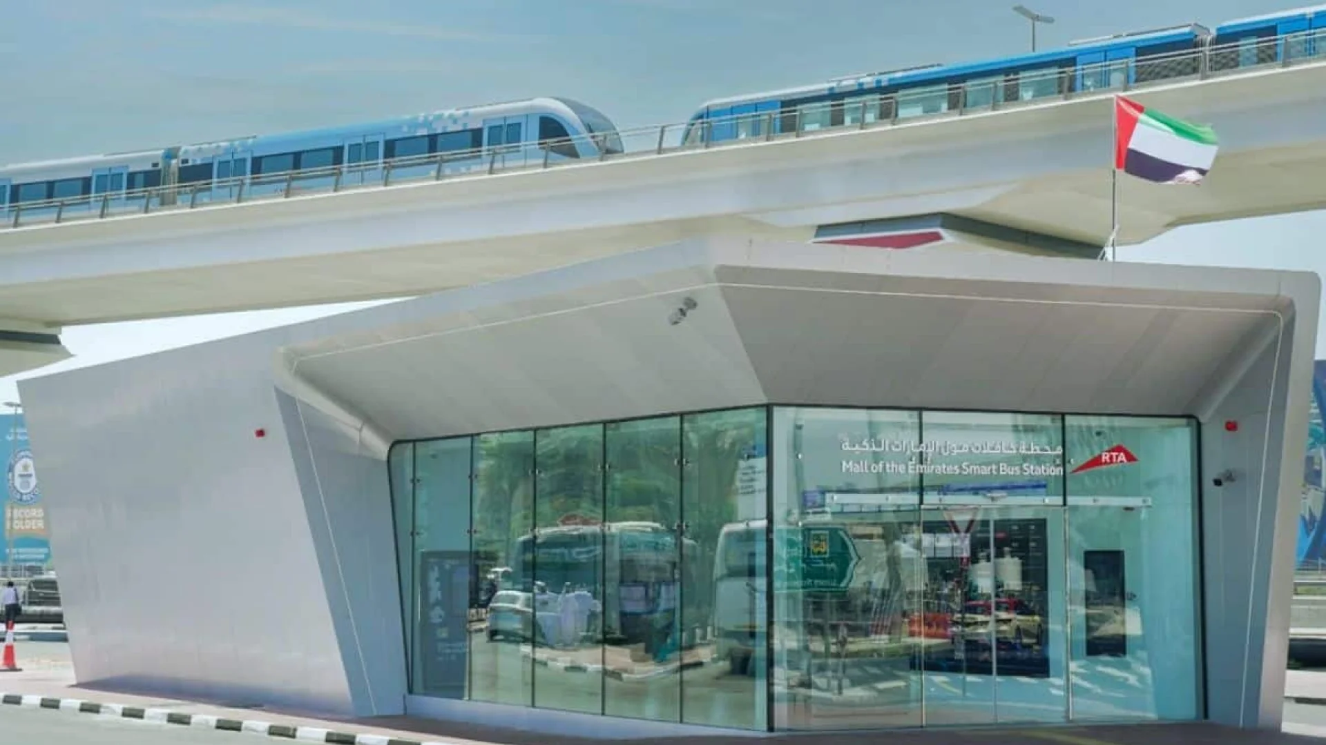 Dubai’s First Smart Bus Station Opens at Mall of the Emirates | Die Geissens Real Estate | Luxus Immobilien mit Carmen und Robert Geiss – Die Geissens in Dubai
