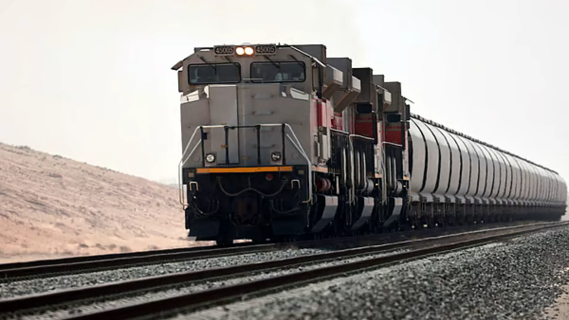 Etihad Rail: la veine d’acier des Émirats | Die Geissens Real Estate | Luxus Immobilien mit Carmen und Robert Geiss – Die Geissens in Dubai
